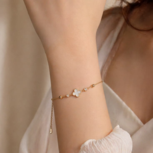 Elegant Gold-Tone Floral Charm Bracelet